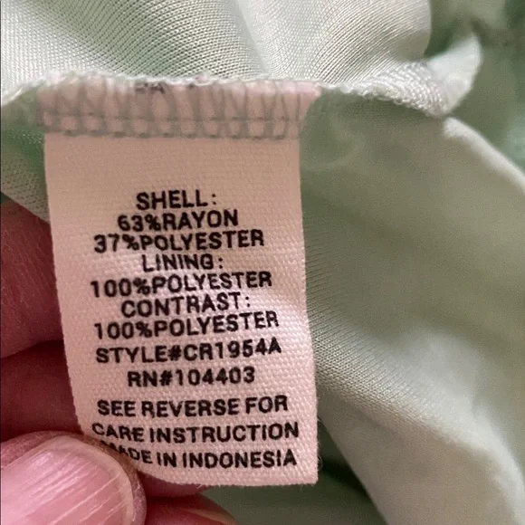 Mine Floral Midi Dress in Soft Green and Cream size small - Picture 8 of 11